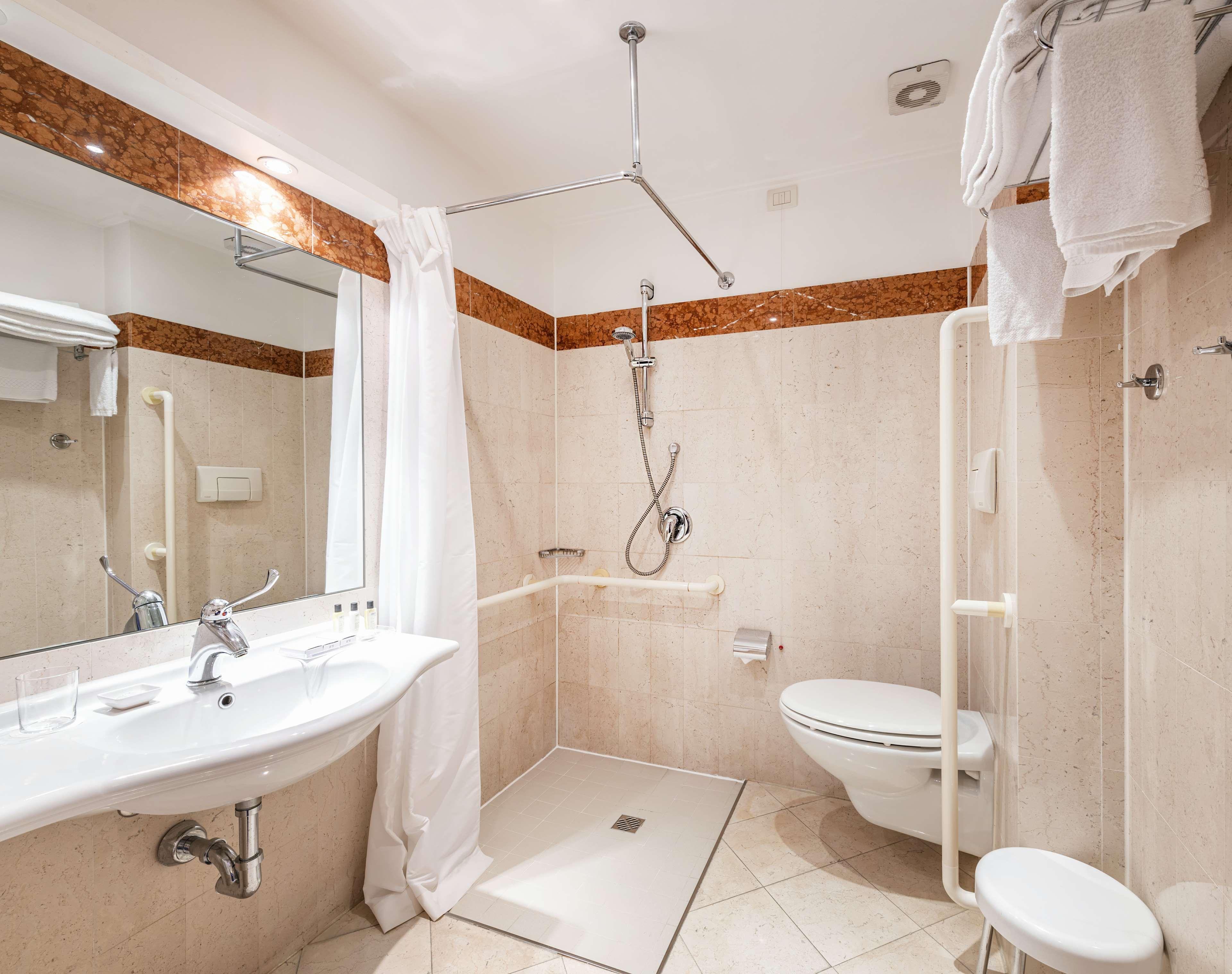 The Regency Sure Hotel Collection By Best Western Lissone Kültér fotó